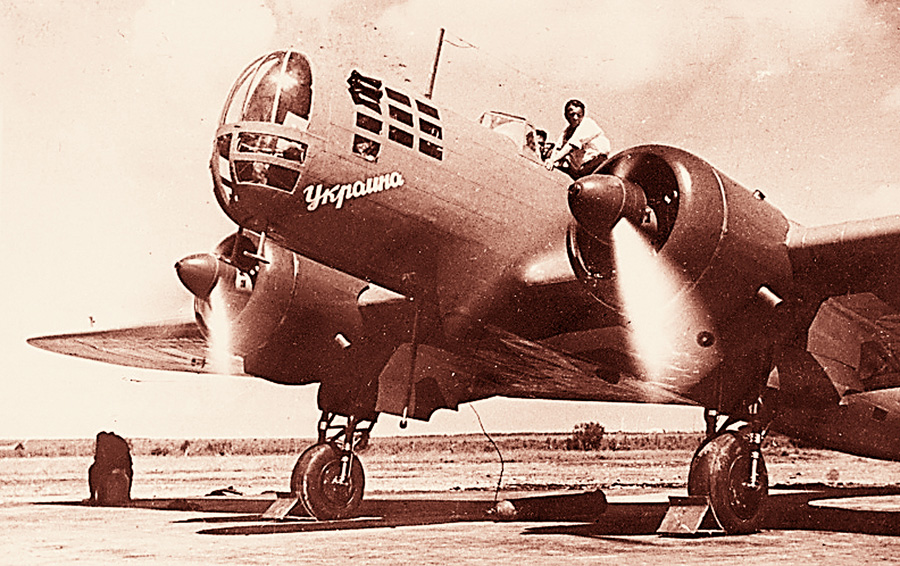 Григорій Кулішенко понад усе любив небо, саме на такому бомбардувальнику літав відважний пілот. Фото з інтернет-ресурсу